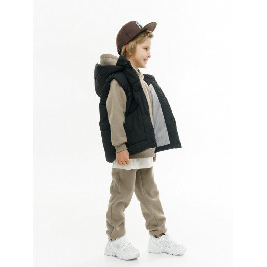 LF kids, жилет демисезонный с капюшоном, цвет черный LF kids, жилет демисезонный с капюшоном, цвет черный