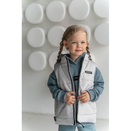 LF kids, жилет демисезонный, цвет светло-серый LF kids, жилет демисезонный, цвет светло-серый